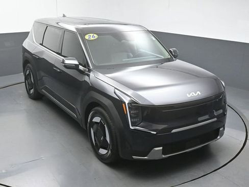Used 2026 Kia EV9 Light RWD image 46