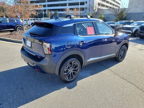 Certified 2025 Nissan Kicks SR image 4