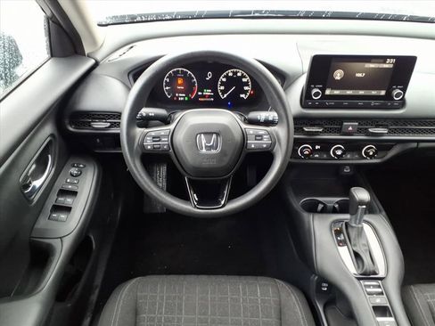 Used 2024 Honda HR-V LX image 25