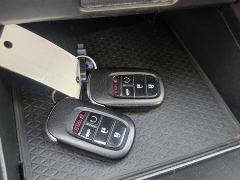 Certified 2025 Honda Accord SE image 19