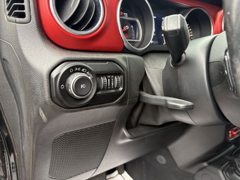 Used 2020 Jeep Wrangler Unlimited Rubicon AWD/4WD image 20