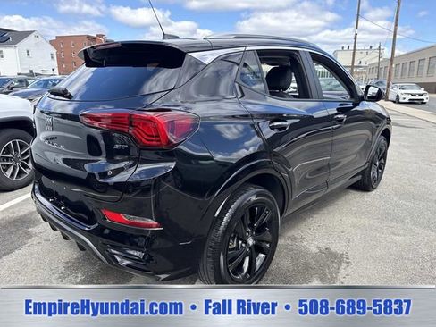 Used 2024 Buick Encore GX Sport Touring AWD/4WD image 8