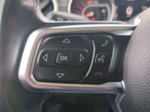 Certified 2019 Jeep Wrangler Unlimited Sahara image 23