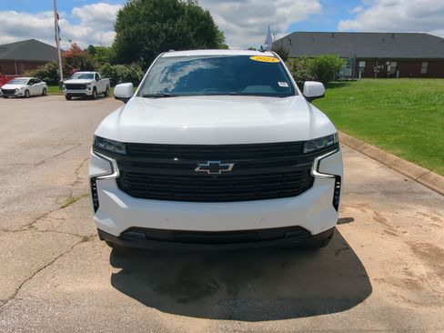 Used 2024 Chevrolet Tahoe RST w/ Luxury Package AWD/4WD image 3