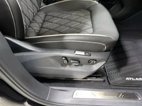 New 2026 Volkswagen Atlas SEL Premium R-Line AWD/4WD image 37