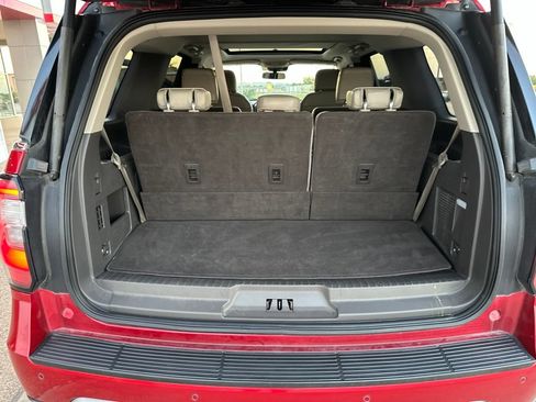Used 2021 Ford Expedition Limited RWD image 17