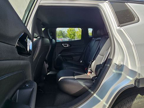 New 2026 Jeep Compass Limited image 23