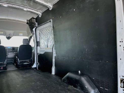 Used 2024 Ford Transit 250 148 High Roof AWD image 26