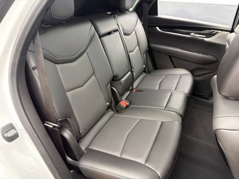 Used 2022 Cadillac XT5 Premium Luxury AWD/4WD image 25