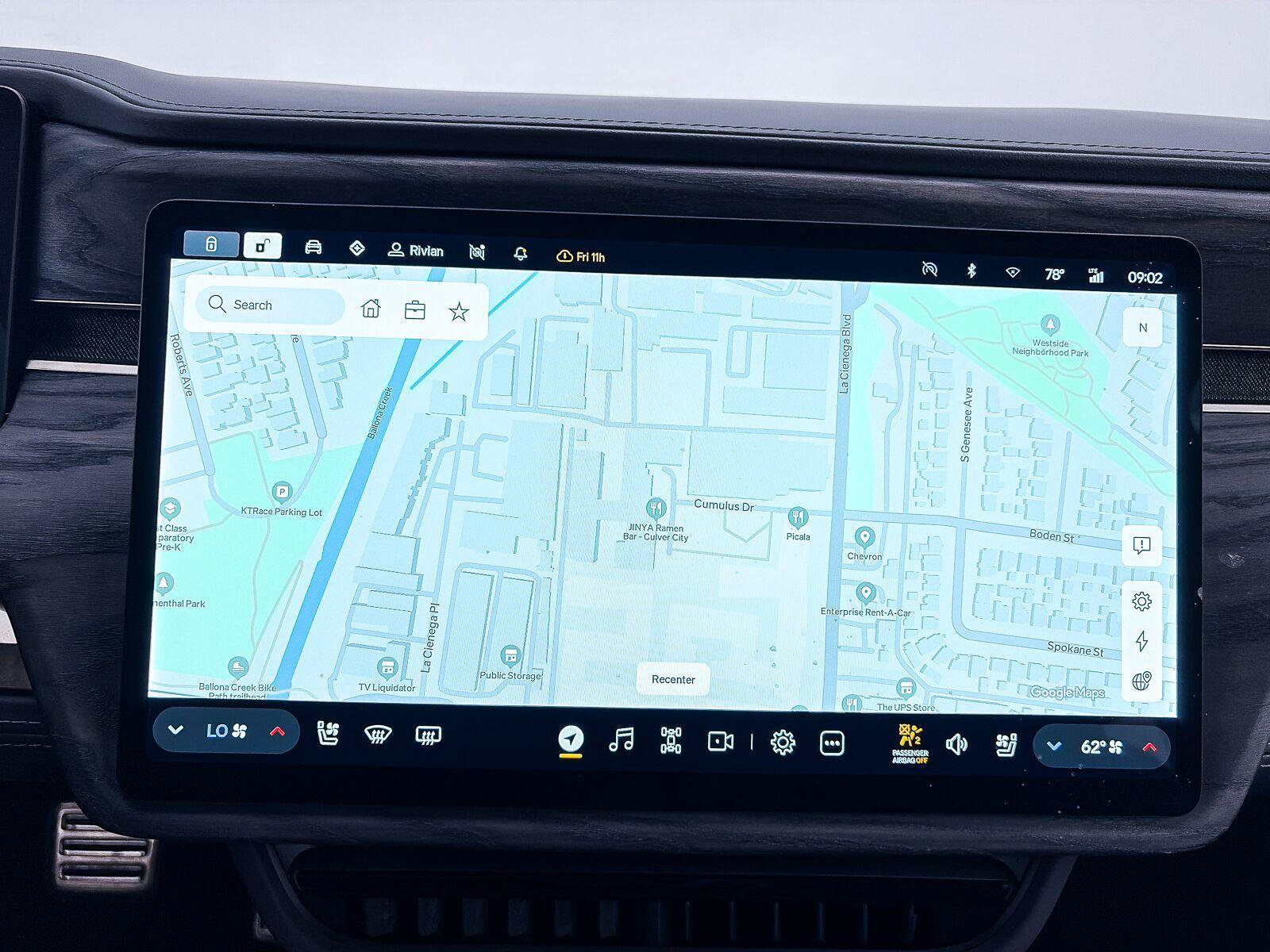 Used 2022 Rivian R1S Launch Edition Quad AWD/4WD image 8