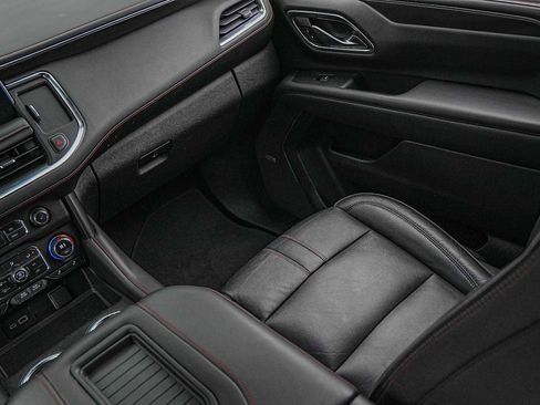 Used 2021 Chevrolet Tahoe RST image 27