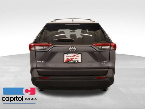 Certified 2025 Toyota RAV4 XLE AWD/4WD image 4