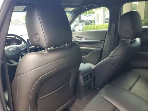 Certified 2023 Cadillac CT4 Luxury RWD image 12