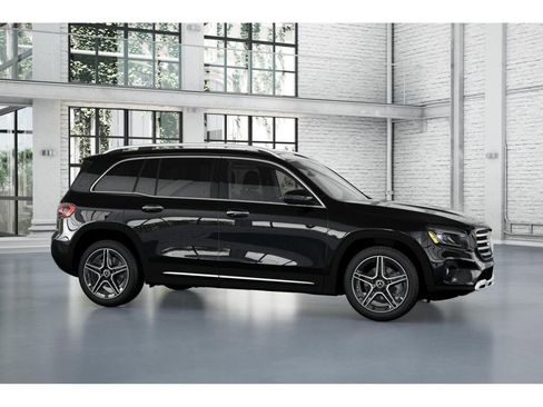 New 2026 Mercedes-Benz GLB 250 4MATIC image 14
