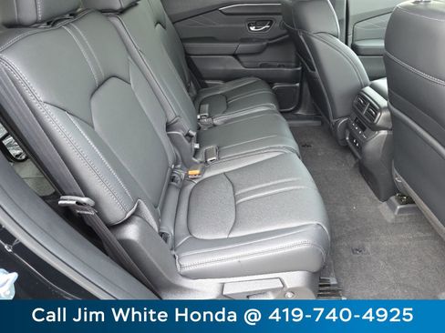 New 2026 Honda Pilot Touring image 22