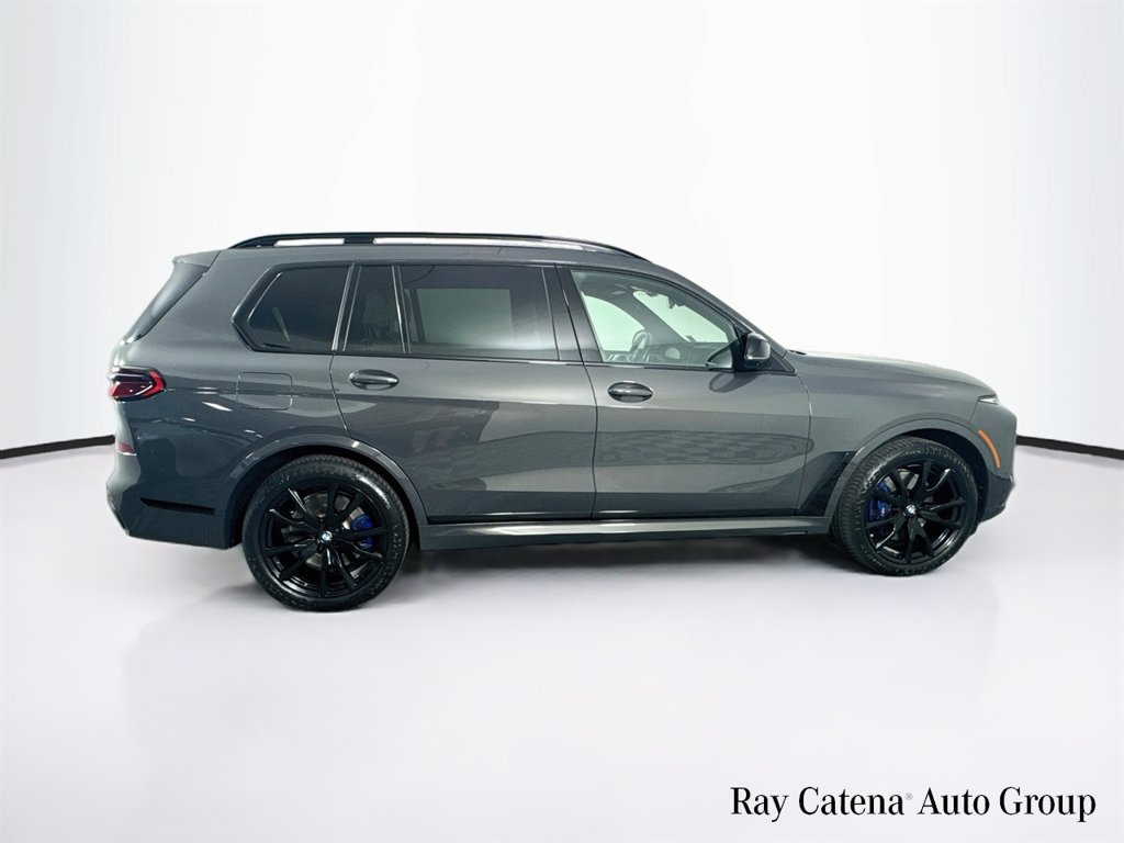 Used 2025 BMW X7 M60i AWD/4WD image 8