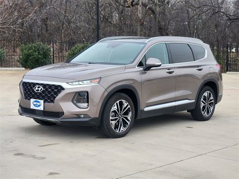 Used 2019 Hyundai Santa Fe Limited image 3