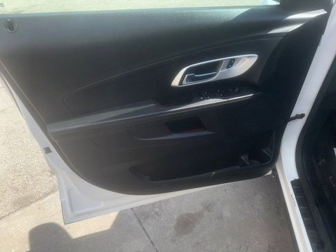 Used 2013 Chevrolet Equinox LS image 9