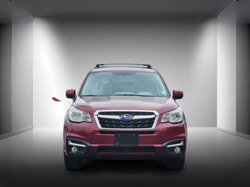 Used 2017 Subaru Forester 2.5i Limited image 5