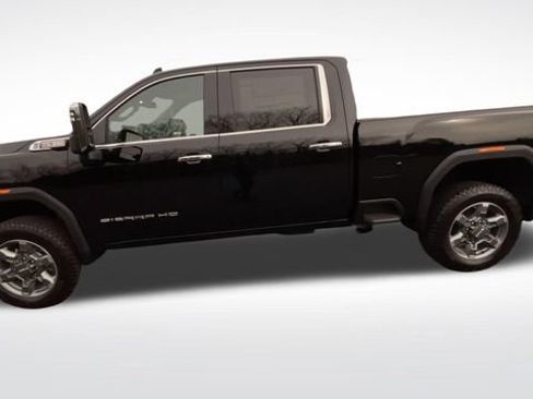 New 2026 GMC Sierra 3500 SLT image 6