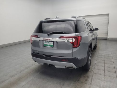 Used 2023 GMC Acadia SLE w/ Driver Convenience Package FWD image 9