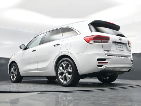 Used 2016 Kia Sorento SX image 14