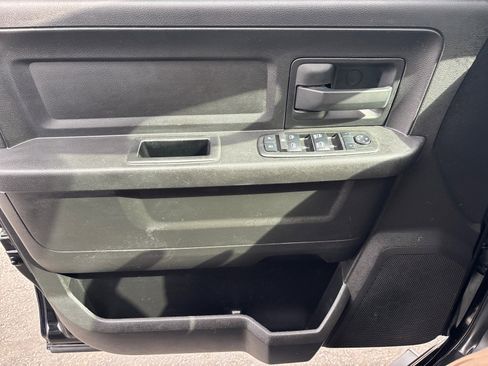 Used 2014 RAM 1500 Express w/ Black Ram 1500 Express Group image 39