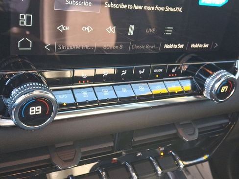 Used 2023 GMC Canyon Elevation w/ Elevation Premium Package image 16