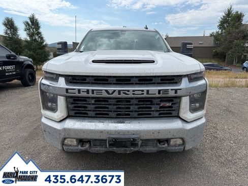 Used 2022 Chevrolet Silverado 2500 LT w/ Convenience Package AWD/4WD image 2