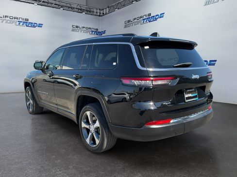 Used 2023 Jeep Grand Cherokee L Limited AWD/4WD image 7