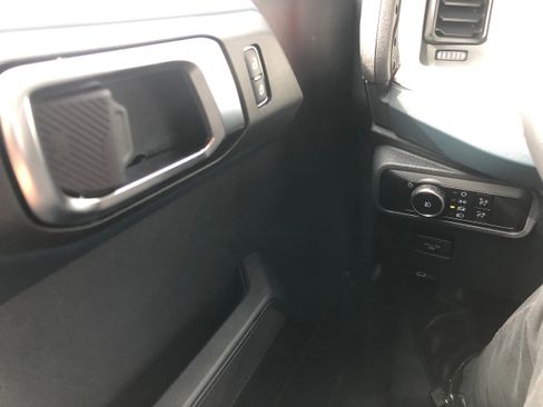 New 2025 Ford Bronco Heritage Edition image 44