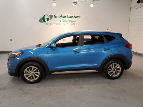 Used 2017 Hyundai Tucson SE AWD/4WD image 3