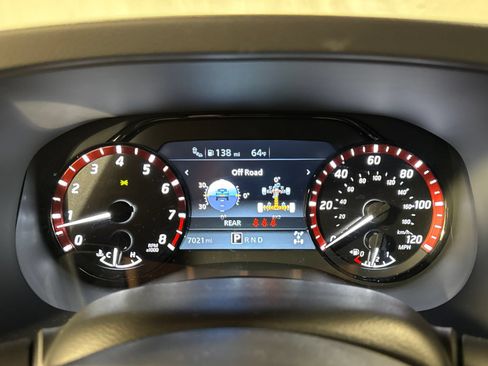 Used 2025 Nissan Frontier PRO-4X w/ Interior Protection Package AWD/4WD image 20