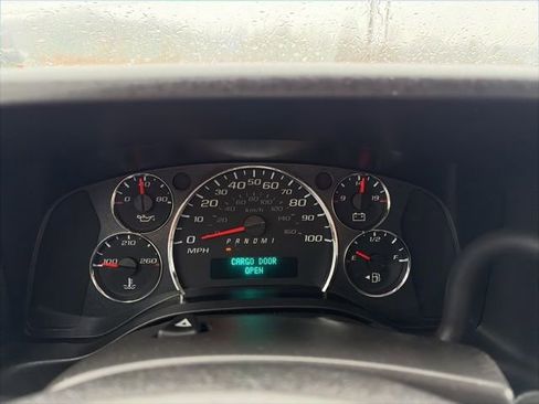 Used 2014 Chevrolet Express 3500 LS image 10