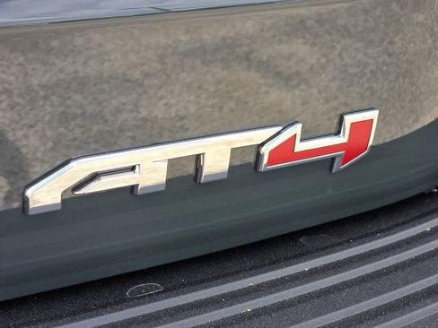 New 2026 GMC Yukon AT4 Ultimate AWD/4WD image 8