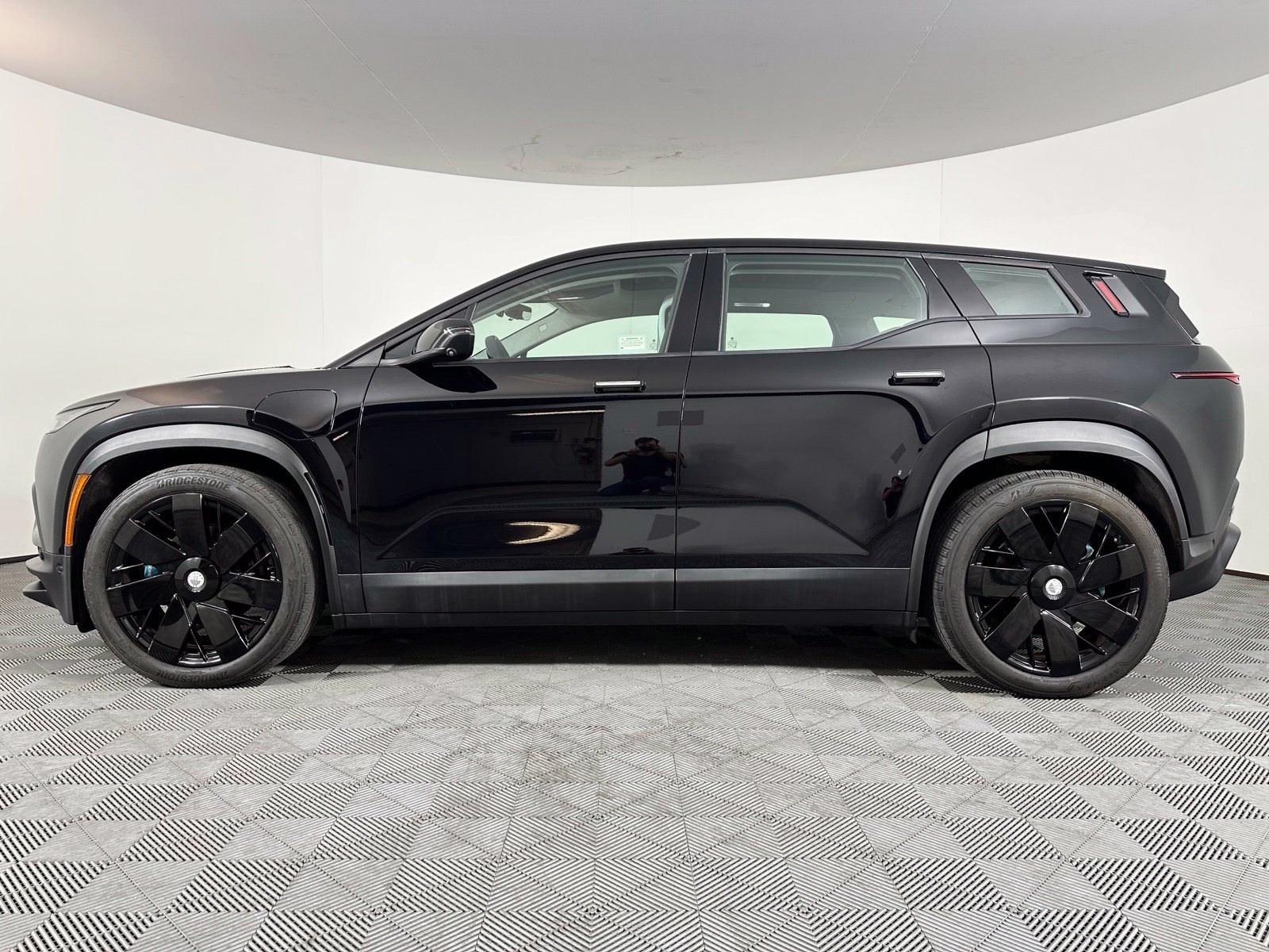 Used 2023 Fisker Ocean One AWD/4WD image 16