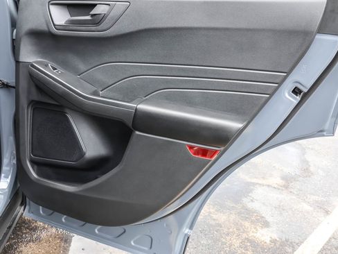 Used 2024 Ford Escape Active w/ Tech Pack #1 AWD/4WD image 33