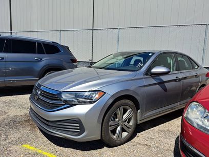 Used 2024 Volkswagen Jetta SE