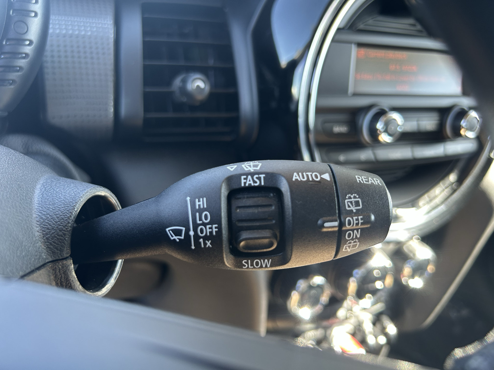 Used 2015 MINI Cooper 2-Door Hardtop FWD image 21