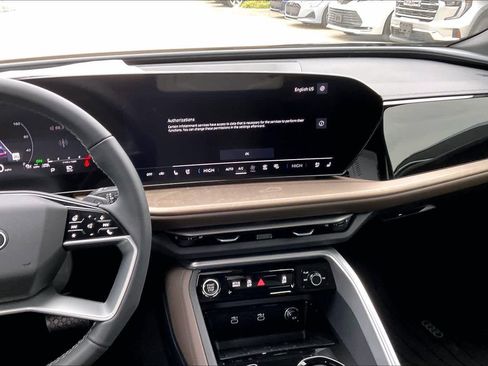 New 2025 Audi Q5 Premium Plus image 6