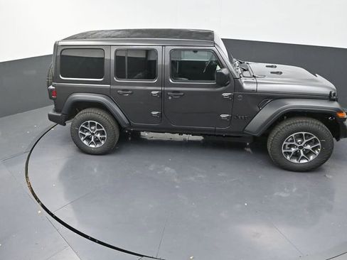 New 2026 Jeep Wrangler Unlimited Sport AWD/4WD image 19
