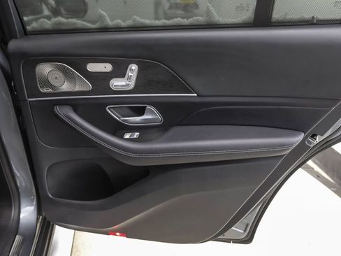 Used 2023 Mercedes-Benz GLS 450 GLS 450 image 25