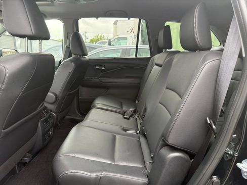 Used 2022 Honda Pilot Touring image 22