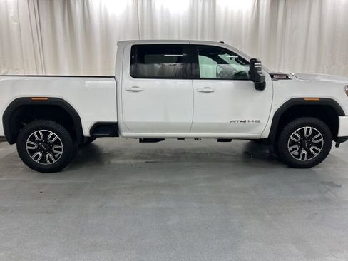Used 2023 GMC Sierra 3500 AT4 w/ AT4 Preferred Package image 6