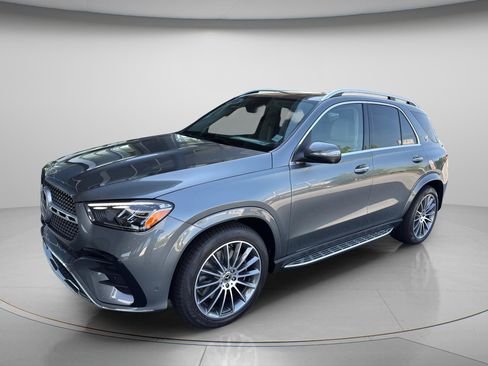 New 2026 Mercedes-Benz GLE 450 4MATIC image 3