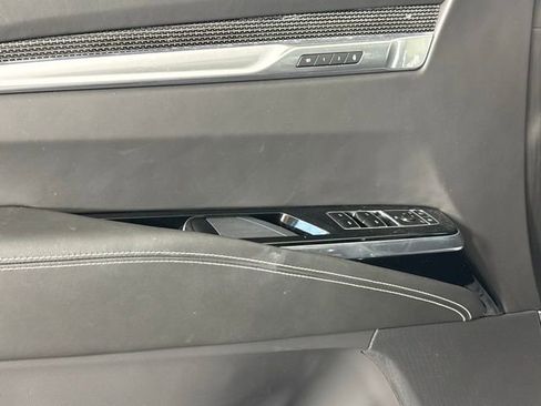 Used 2025 Cadillac Escalade V image 12