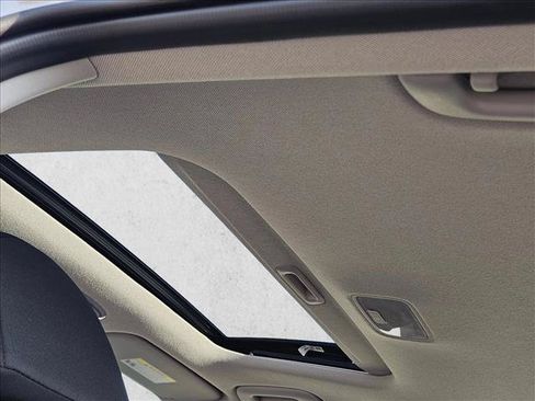 Used 2025 Hyundai Elantra SEL FWD image 20