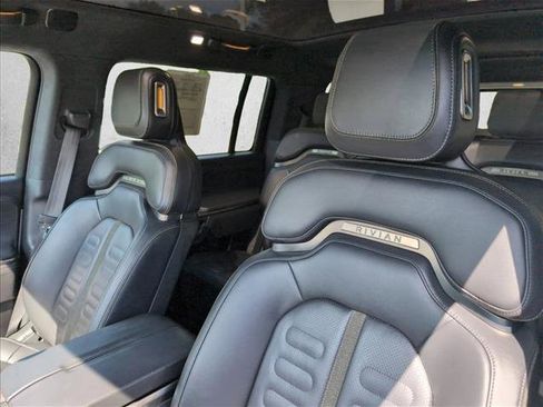 Used 2023 Rivian R1S Adventure AWD/4WD image 10