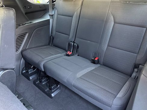 Used 2024 Chevrolet Tahoe LS w/ Driver Alert Package RWD image 16