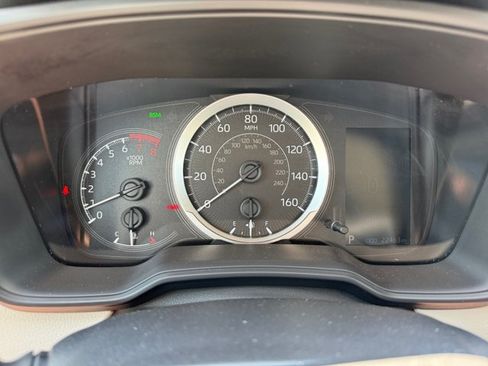 Used 2020 Toyota Corolla LE w/ LE Premium Package FWD image 31